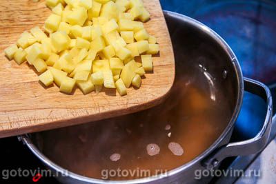 Сливочная уха из лосося с плавленым сырком Сливочная уха из лосося с плавленым сырком