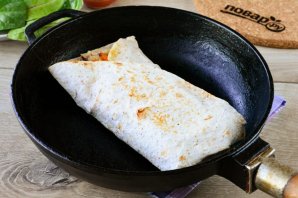 Шаурма в лепешке по-домашнему Шаурма в лепешке по-домашнему