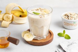 Цельнозерновой смузи с бананом Цельнозерновой смузи с бананом
