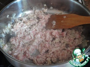 Слоеные пирожки с мясом "Эмпанадас" Слоеные пирожки с мясом "Эмпанадас"