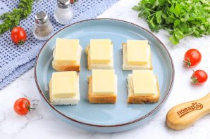 Канапе с семгой на шпажках Канапе с семгой на шпажках