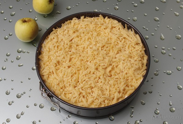 Пирог с яблоками «Мечта»