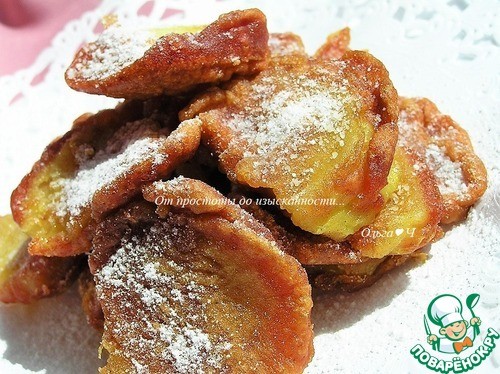 Яблоки в пряном кляре