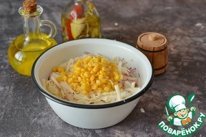 Капустный салат с кукурузой Капустный салат с кукурузой