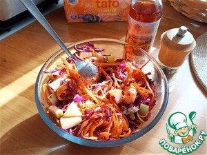 Овощной салат с киви и яблоком