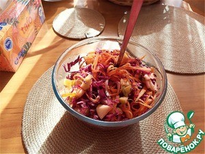 Овощной салат с киви и яблоком