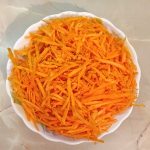 Салат с кальмарами и зажаркой Салат с кальмарами и зажаркой