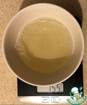 Желе "Солнечный зайчик" с ананасовым смузи Желе "Солнечный зайчик" с ананасовым смузи