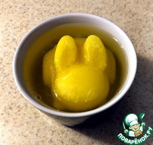 Желе "Солнечный зайчик" с ананасовым смузи Желе "Солнечный зайчик" с ананасовым смузи