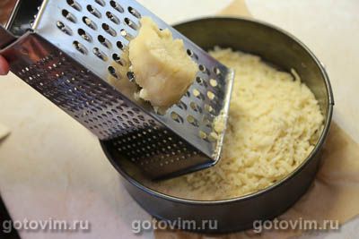 Постный тертый пирог с вареньем