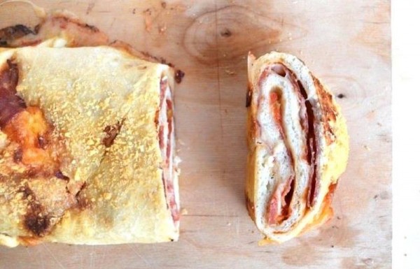 
Пицца в домашних условиях в духовке – 7 рецептов приготовления пиццы-ролл пошагово	