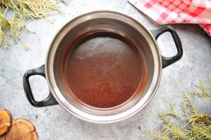 Глянцевая шоколадная глазурь для торта Глянцевая шоколадная глазурь для торта