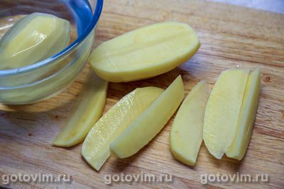 Куриные крылышки в горчичном маринаде, запеченные с картофельными дольками Куриные крылышки в горчичном маринаде, запеченные с картофельными дольками