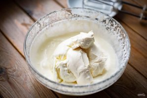 Шоколадный торт с кремом из маскарпоне Шоколадный торт с кремом из маскарпоне