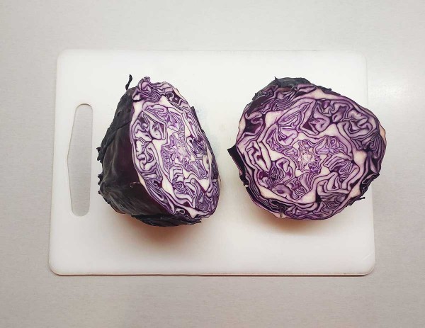Как покрасить яйца красной капустой Как покрасить яйца красной капустой