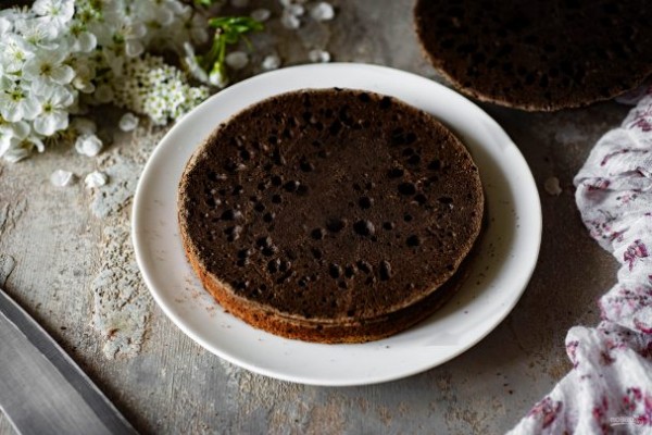 Черный бисквит Черный бисквит