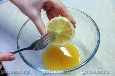 Мятая картошка с соусом мохо в духовке Мятая картошка с соусом мохо в духовке