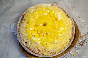 Салат "Ананасовое кольцо" Салат "Ананасовое кольцо"