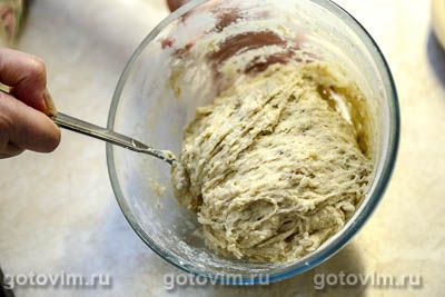 Постные рогалики из бананового теста с арахисом Постные рогалики из бананового теста с арахисом