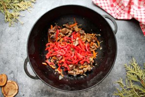 Булгур с говядиной Булгур с говядиной