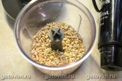 Котлеты мясные с арахисом Котлеты мясные с арахисом