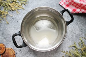 Глянцевая шоколадная глазурь для торта Глянцевая шоколадная глазурь для торта