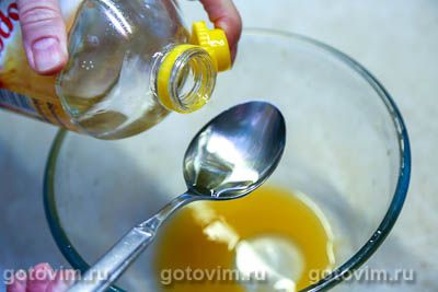 Мятая картошка с соусом мохо в духовке Мятая картошка с соусом мохо в духовке