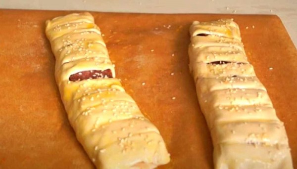 
Пицца в домашних условиях в духовке – 7 рецептов приготовления пиццы-ролл пошагово	