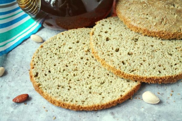 Бисквит с чаем матча Бисквит с чаем матча