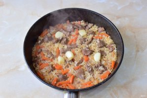 Плов из говядины на сковороде Плов из говядины на сковороде