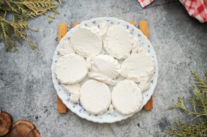 Торт из зефира с клубникой без выпечки Торт из зефира с клубникой без выпечки