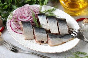 Сельдь пряного посола по ГОСТу Сельдь пряного посола по ГОСТу