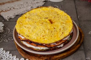 Трёхслойный торт-омлет Трёхслойный торт-омлет