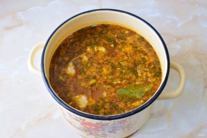 "Харчо" со свининой и солеными огурцами "Харчо" со свининой и солеными огурцами