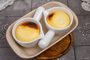 Запеченный крем из ряженки Запеченный крем из ряженки