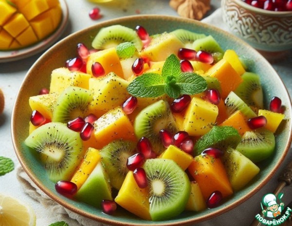 Фруктовый салат с мятным лимонным дрессингом Фруктовый салат с мятным лимонным дрессингом