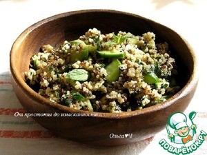 Мятный салат из киноа с зеленью Мятный салат из киноа с зеленью