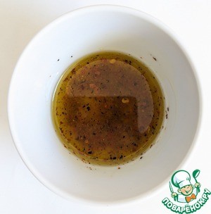 Салат с моцареллой, манго и руколой