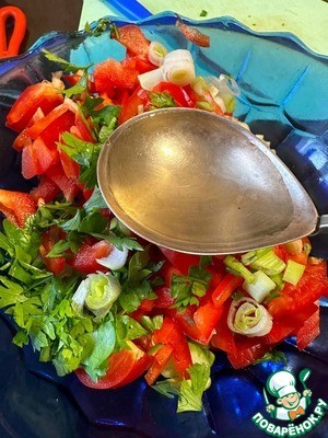 Салат с морковью и коктейльными томатами Салат с морковью и коктейльными томатами