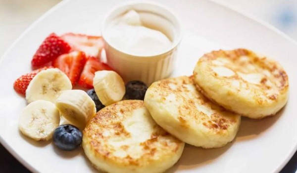 
Сырники из творога с манкой на сковороде пышные вкусные рецепты с яйцами	