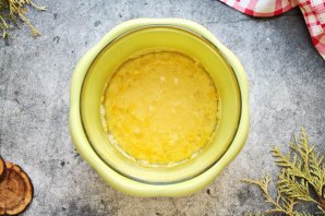 Пирог с крапивой Пирог с крапивой