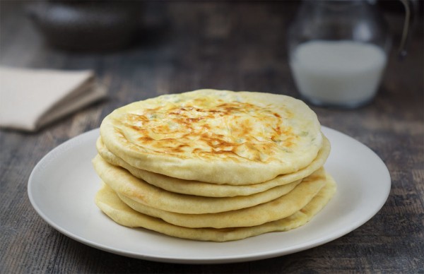 Хачапури с творогом и сыром Хачапури с творогом и сыром