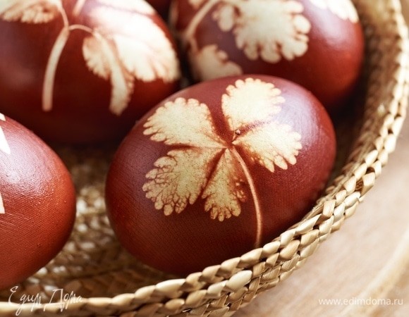 Сколько яиц и кусочков кулича можно съесть на Пасху — ответили врачи Сколько яиц и кусочков кулича можно съесть на Пасху — ответили врачи