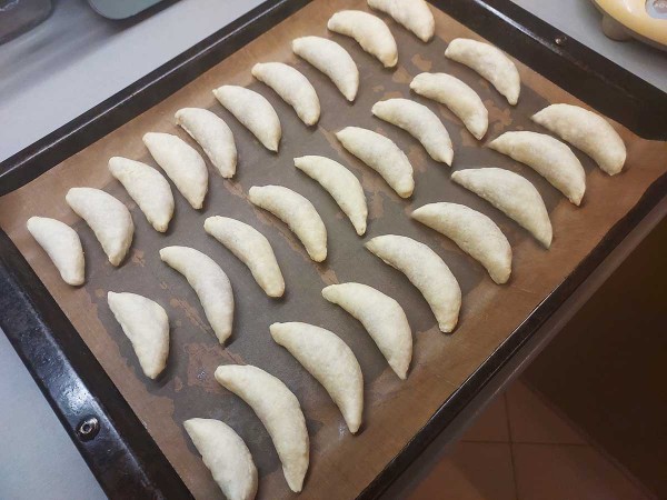 Марокканское печенье с миндалем «Рожки газели» Марокканское печенье с миндалем «Рожки газели»