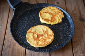 Кукурузные лепешки с творогом Кукурузные лепешки с творогом
