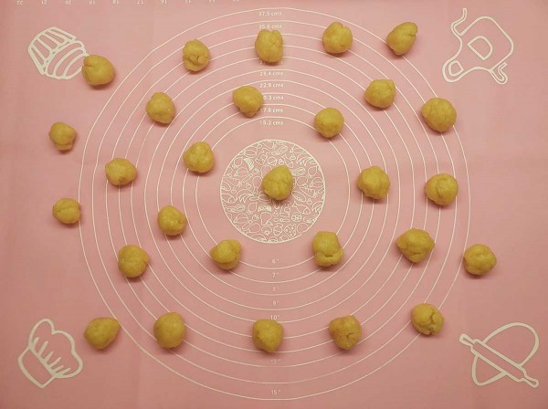 Марокканское печенье с миндалем «Рожки газели» Марокканское печенье с миндалем «Рожки газели»