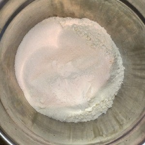 Песочный пирог со щавелем и ревенем Песочный пирог со щавелем и ревенем