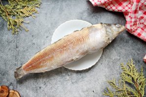 Строганина из муксуна Строганина из муксуна