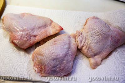 Запеченные куриные бедра в лимонно-имбирном маринаде с мёдом