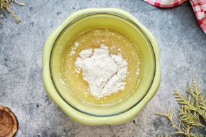 Пирог с крапивой Пирог с крапивой